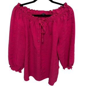 Unique Spectrum Fuchsia Pink Textured Top. Size L. EUC